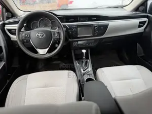 Toyota Corolla LE 4dr Sedan (1.8L 4cyl CVT) 2016 Black