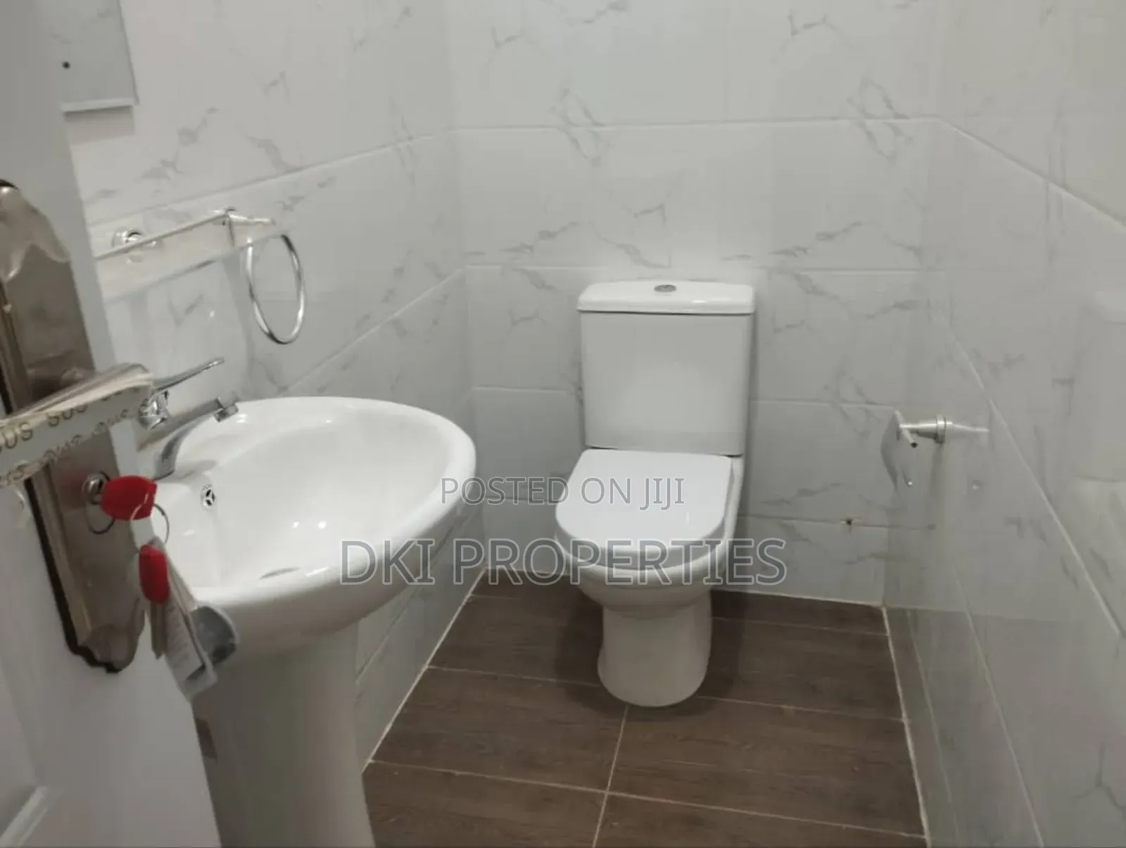 3bdrm House in Dki Properties, Amrahia for sale