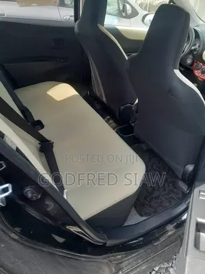 Toyota Vitz 2013 Black