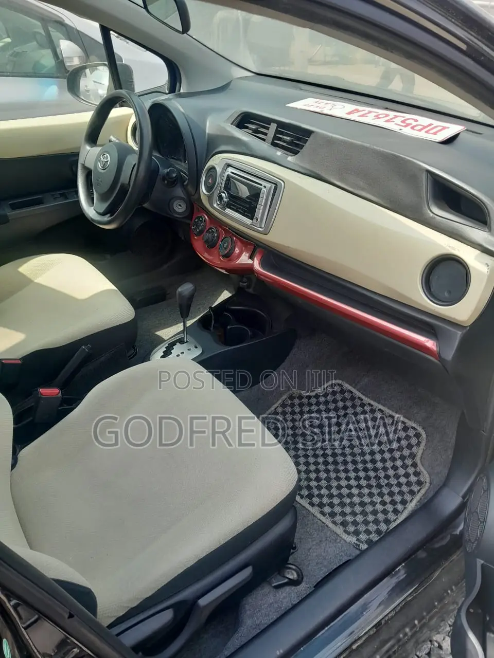 Toyota Vitz 2013 Black