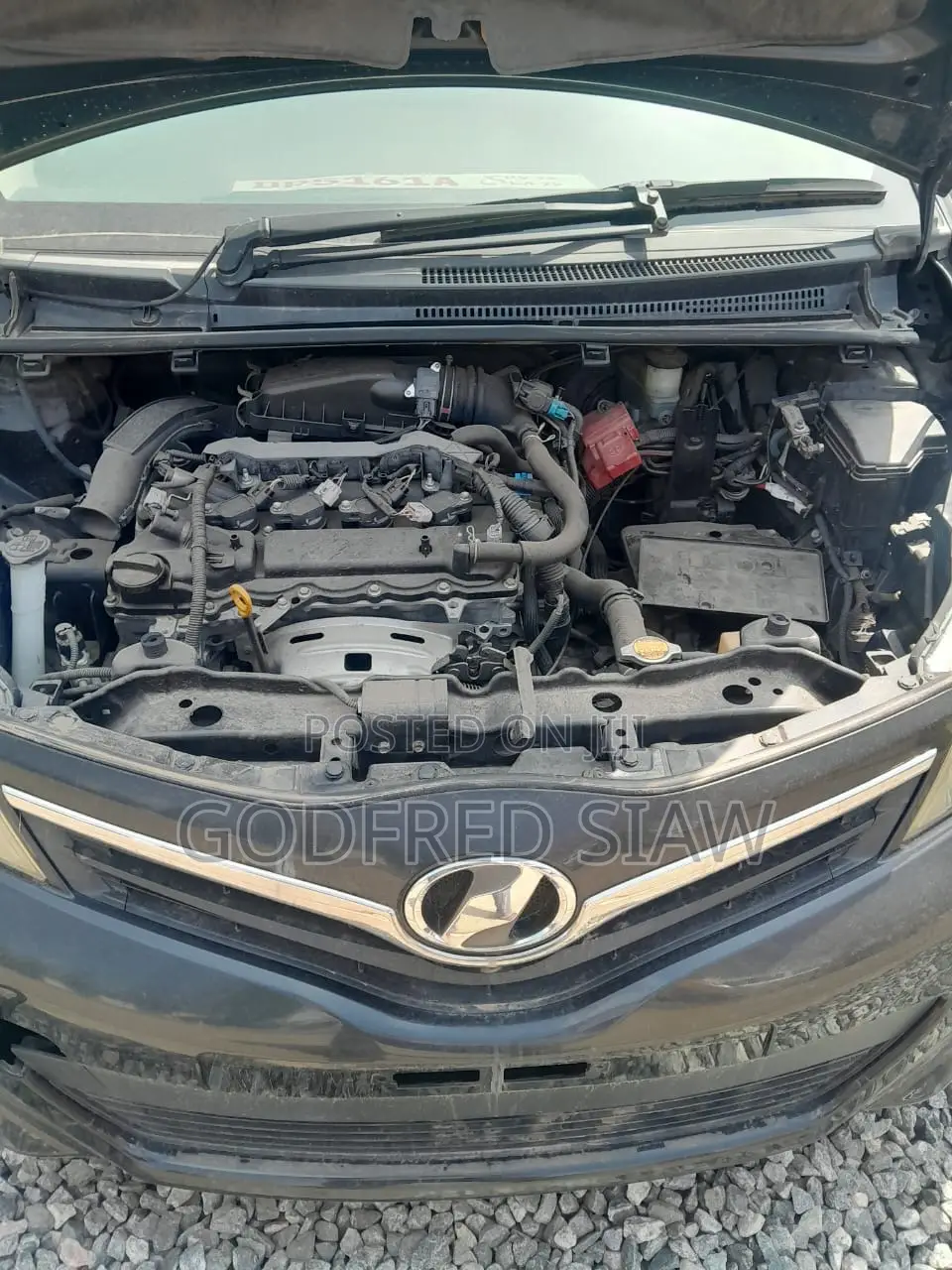 Toyota Vitz 2013 Black