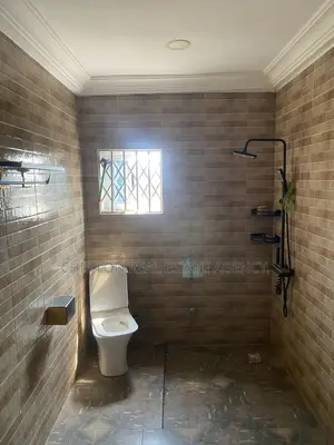 3bdrm House in Lamptey Mills Obom, Adam Nana for rent
