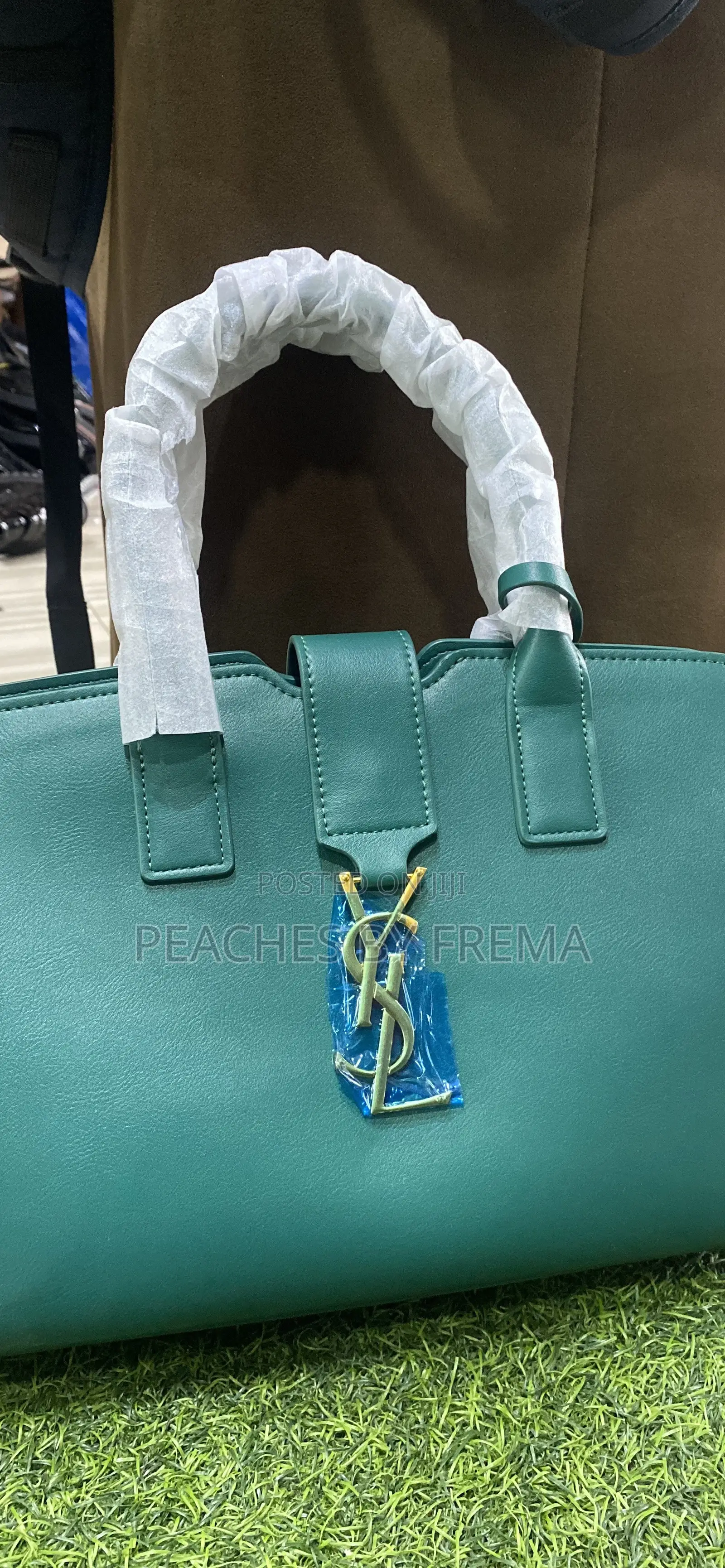 Dressing Bag