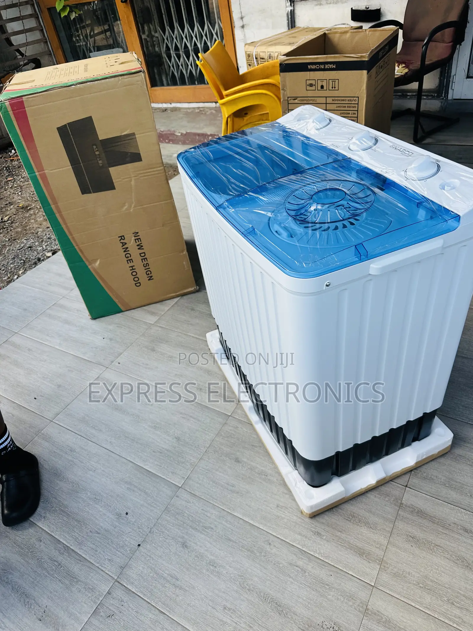 Zealous Sleek White Nasco 8kg Topload Twintub