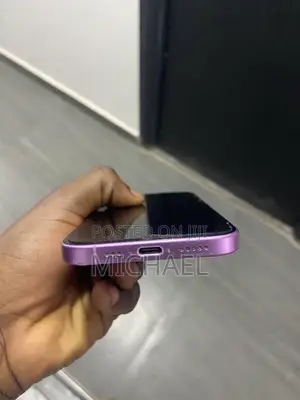 Apple iPhone 16 256 GB Pink