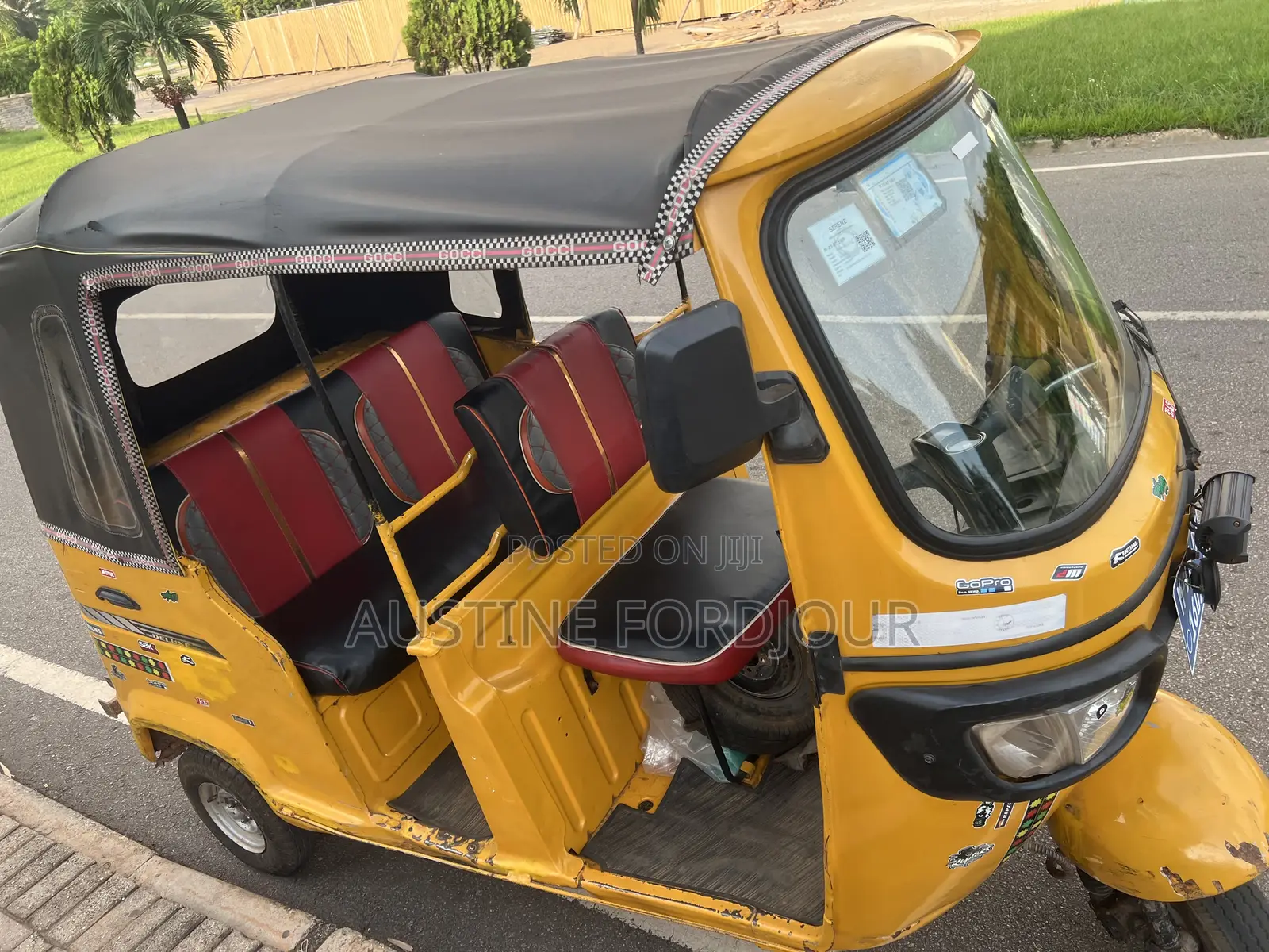 TVS King Deluxe Plus iTouch Start 2023 Yellow
