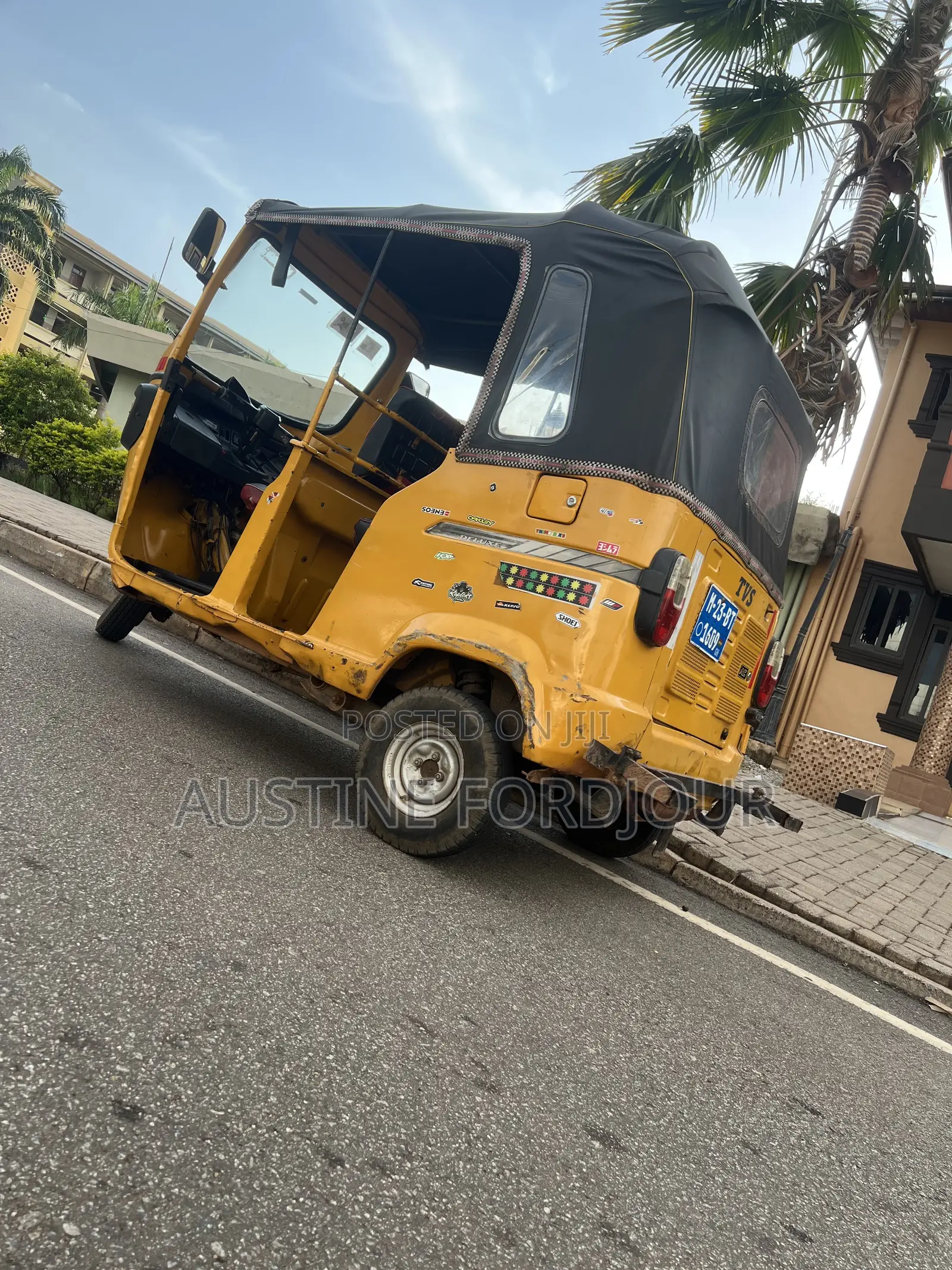 TVS King Deluxe Plus iTouch Start 2023 Yellow