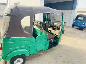 Bajaj RE 2025 Green