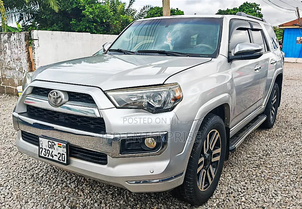 Toyota 4-Runner Limited 4dr 4x4 (4.0L 6cyl 5A) 2017 Silver