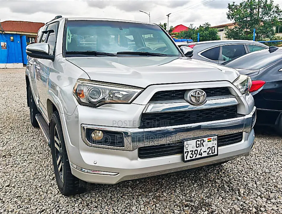 Toyota 4-Runner Limited 4dr 4x4 (4.0L 6cyl 5A) 2017 Silver