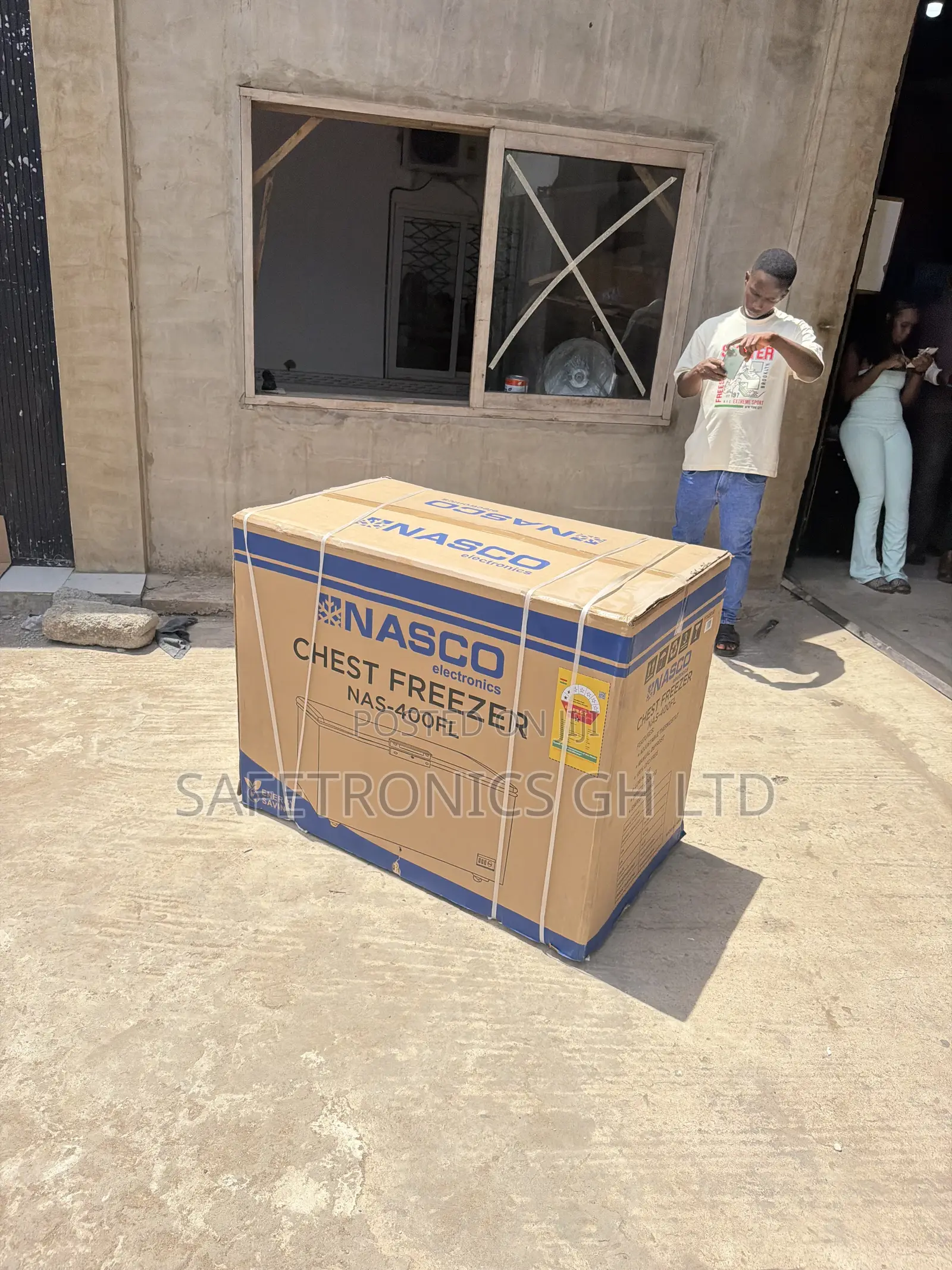 Try Efficiency Nasco 288 LTRS Chest Freezer-Nas-400fl
