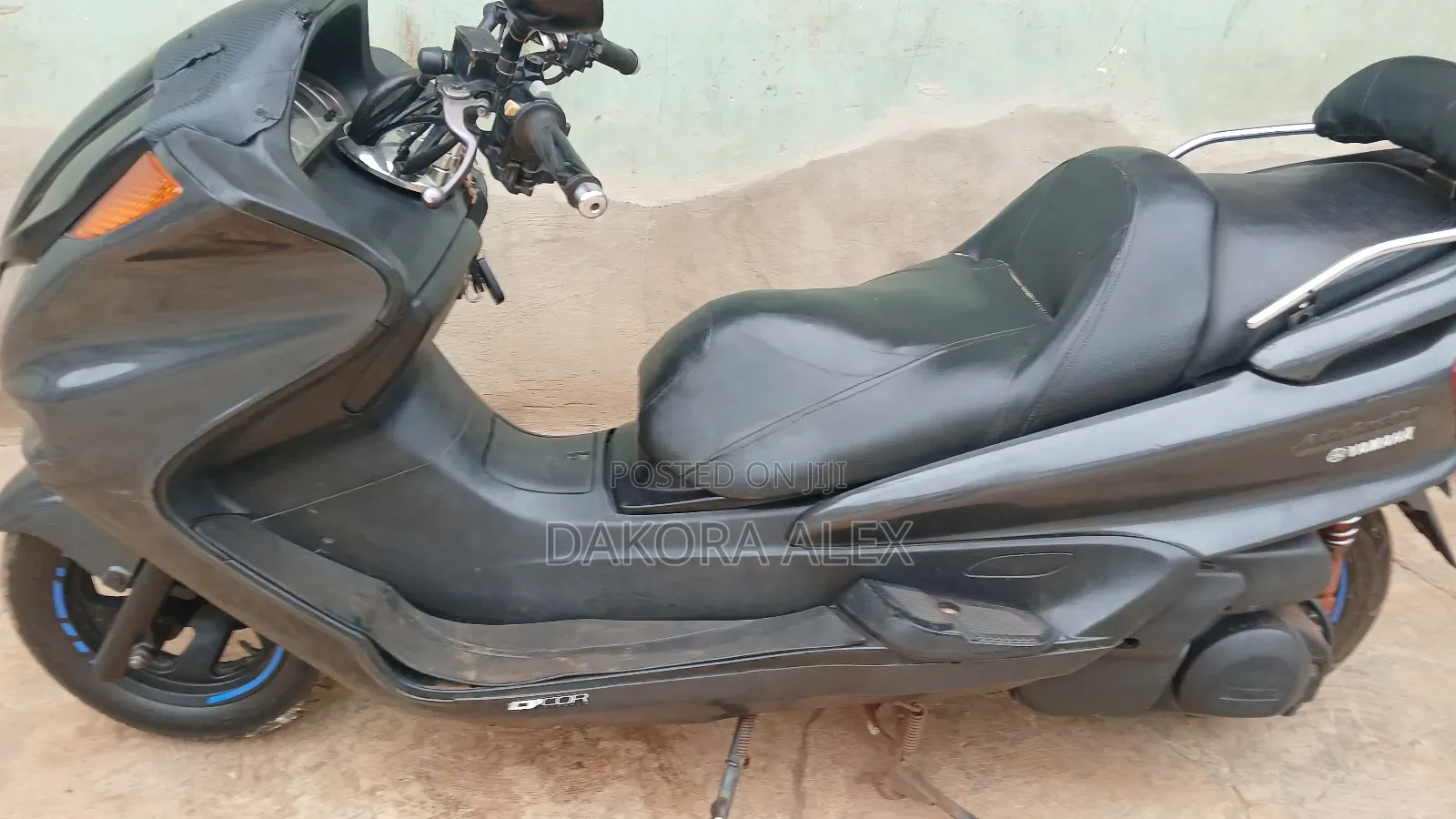 Yamaha Majesty 2000 Gray