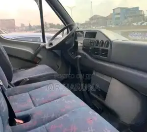 Mercedes-Benz Sprinter 2010 Blue