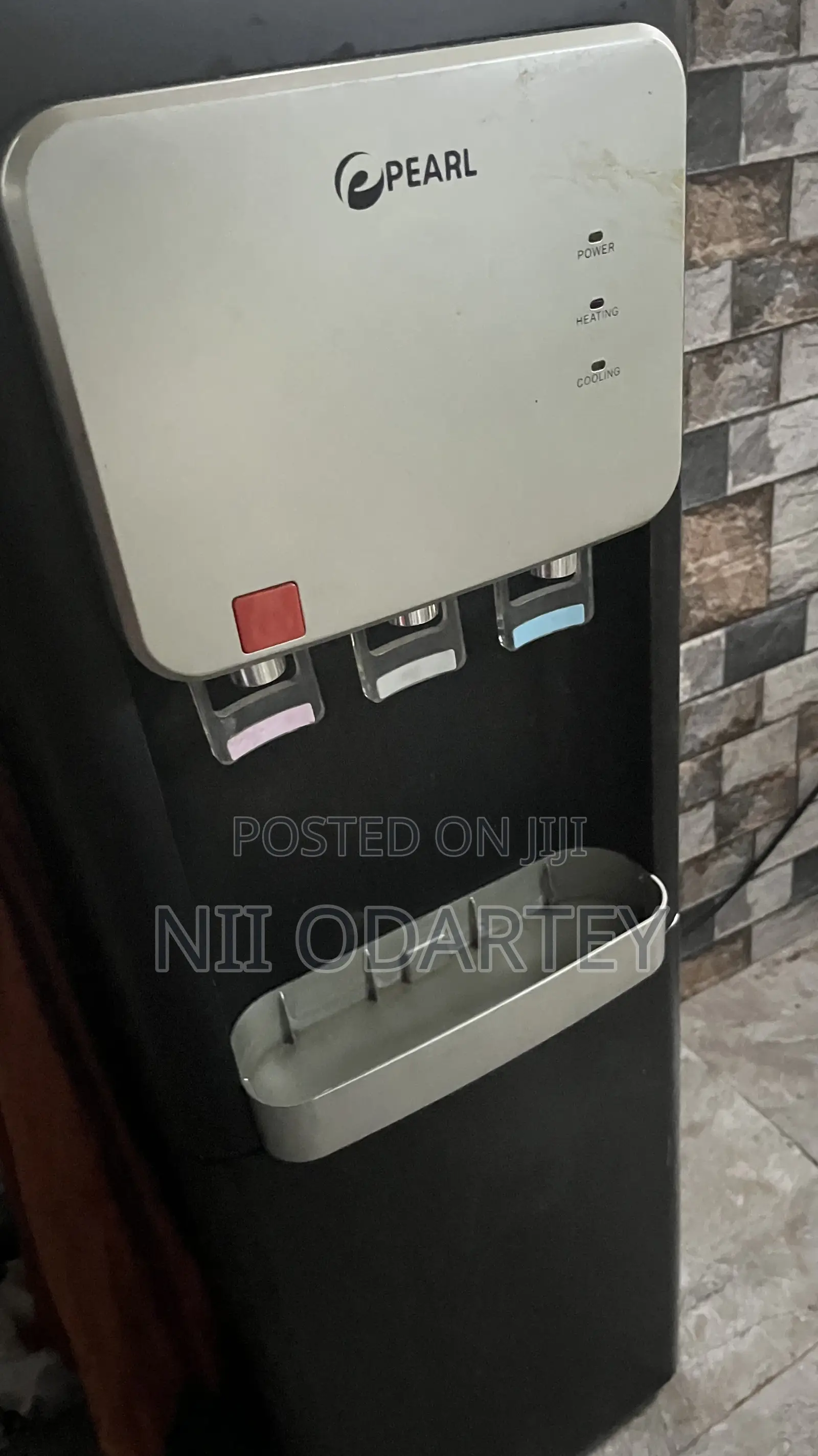 Water Dispenser for Quick Sale