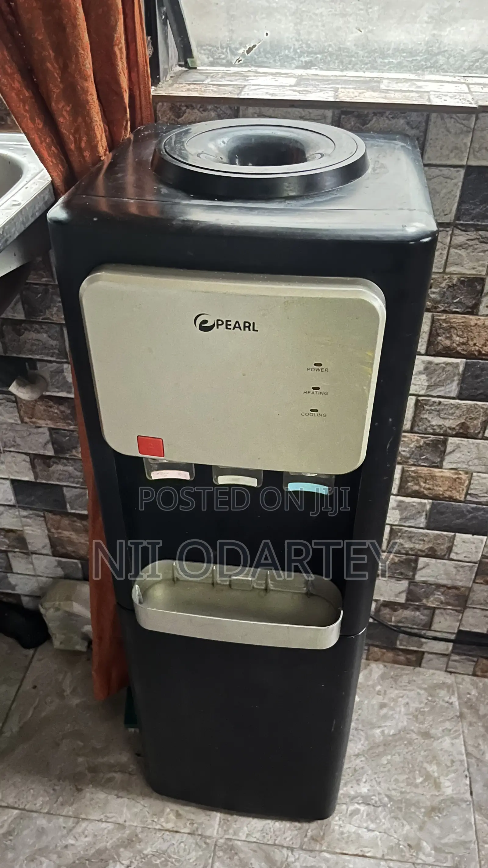 Water Dispenser for Quick Sale