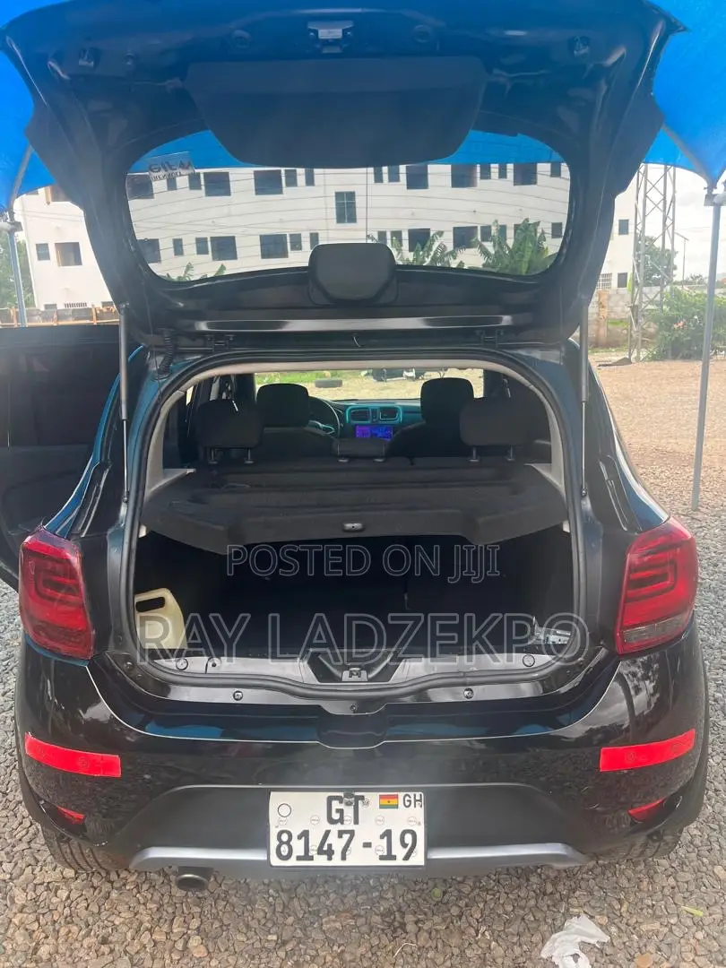 Renault Sandero 2019 Black