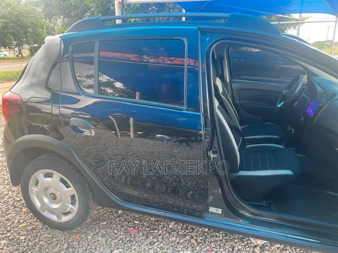 Renault Sandero 2019 Black