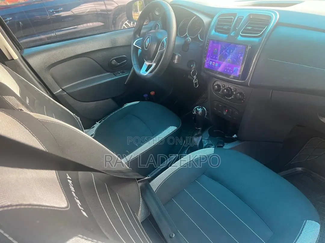 Renault Sandero 2019 Black