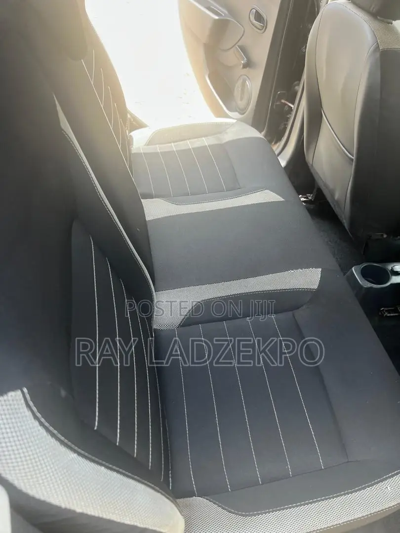 Renault Sandero 2019 Black