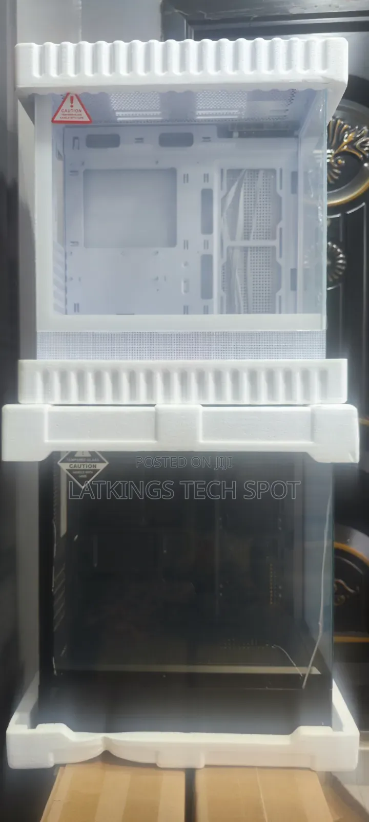 Soeyi V930 Pc Case With 6 Argb Fans