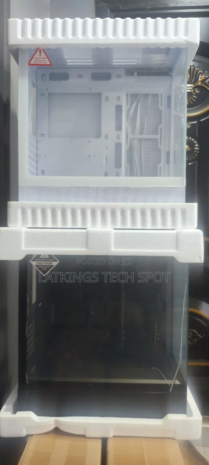 Soeyi V930 Pc Case With 6 Argb Fans