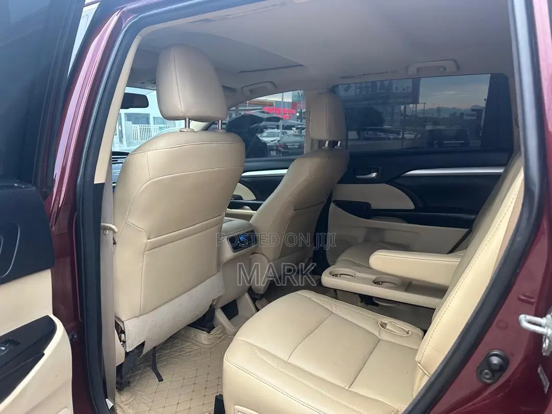 Toyota Highlander 2015 Brown