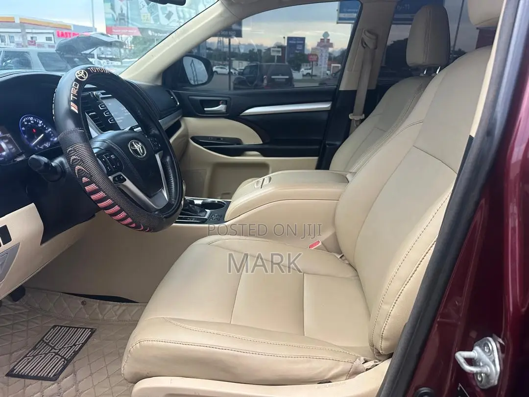 Toyota Highlander 2015 Brown