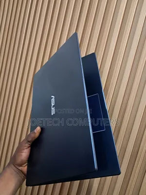 Laptop Asus VivoBook F512DA 4GB Intel Celeron SSD 128GB