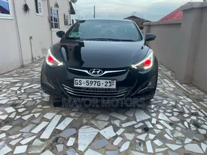 Hyundai Elantra Limited Sedan FWD (1.8L 4cyl 6A) 2013 Black