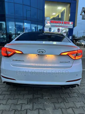 Hyundai Sonata Limited 2.0T 4dr Sedan (2.0L 4cyl Turbo 6A) 2015 White