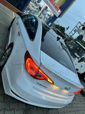 Hyundai Sonata Limited 2.0T 4dr Sedan (2.0L 4cyl Turbo 6A) 2015 White