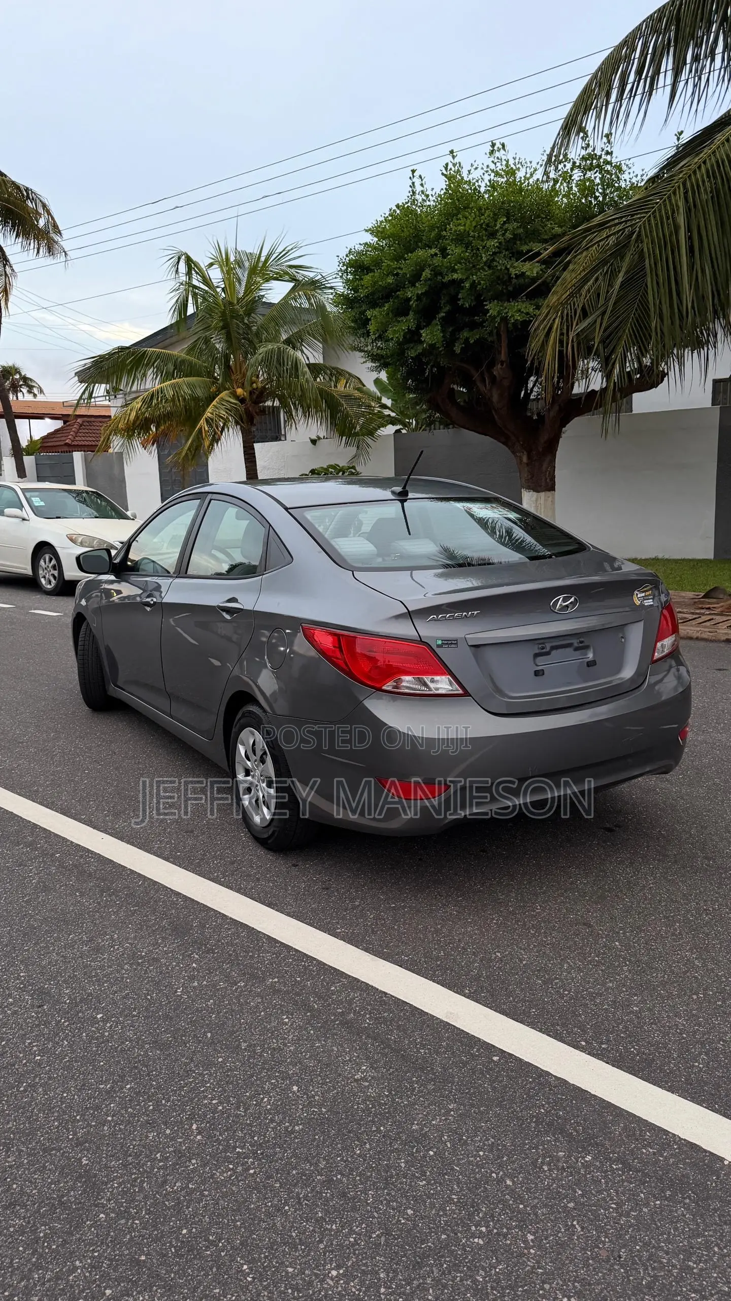 Hyundai Accent SE Sedan 2017 Gray