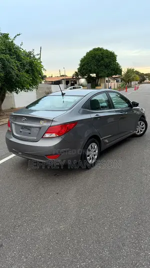 Hyundai Accent SE Sedan 2017 Gray