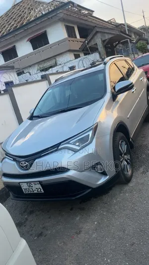 Toyota RAV4 2018 Silver