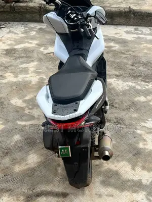 Honda 2023 White