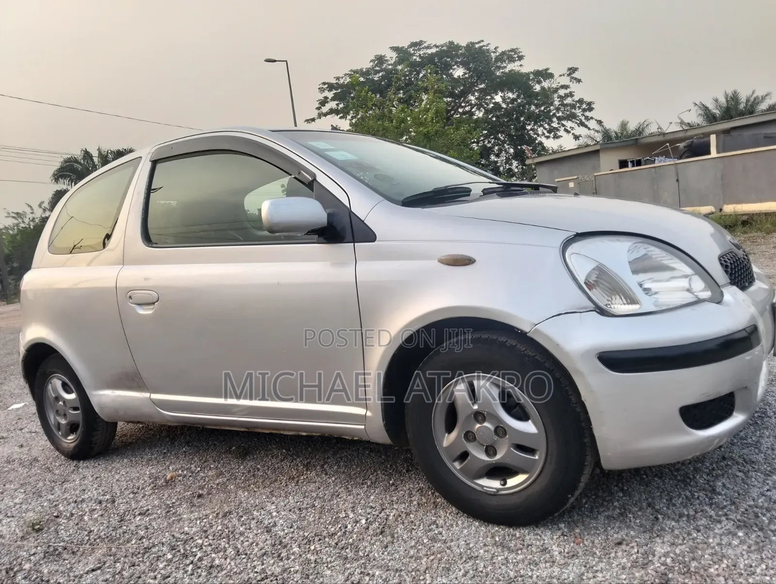Toyota Vitz 1.3 AWD 3dr 2003 Silver