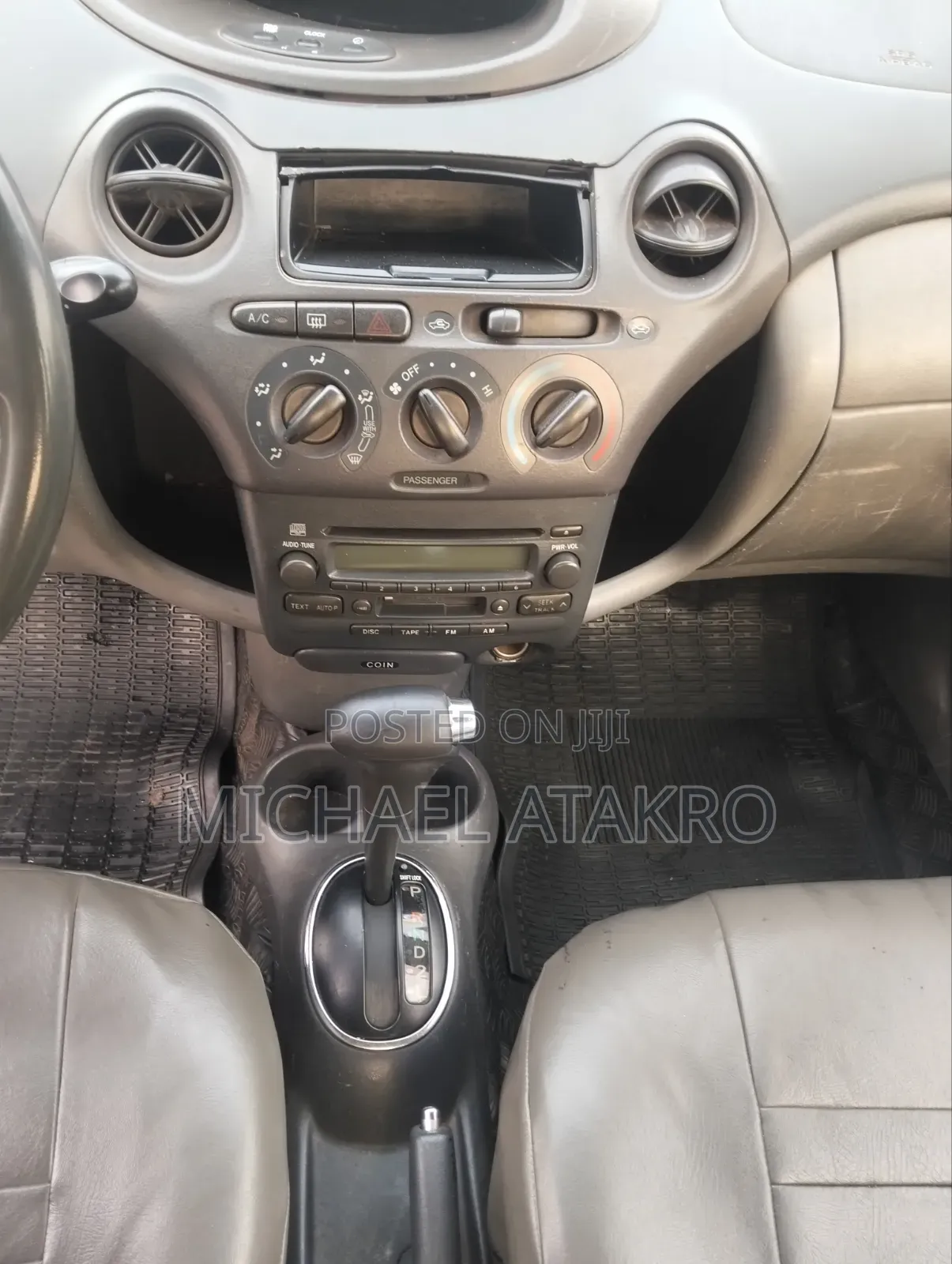 Toyota Vitz 1.3 AWD 3dr 2003 Silver