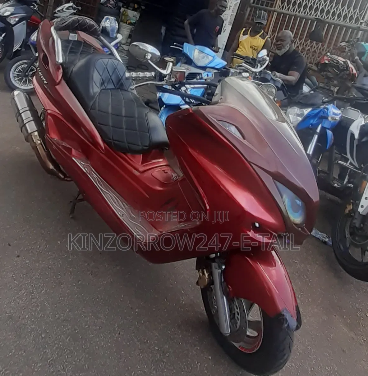 Yamaha Majesty 2021 Red