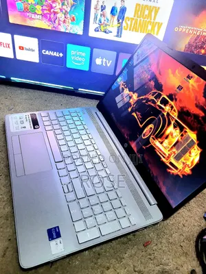 Laptop HP Pavilion 15 16GB Intel Core i5 HDD+SSD 1T