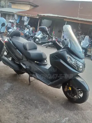 SYM Maxsym 2024 Black