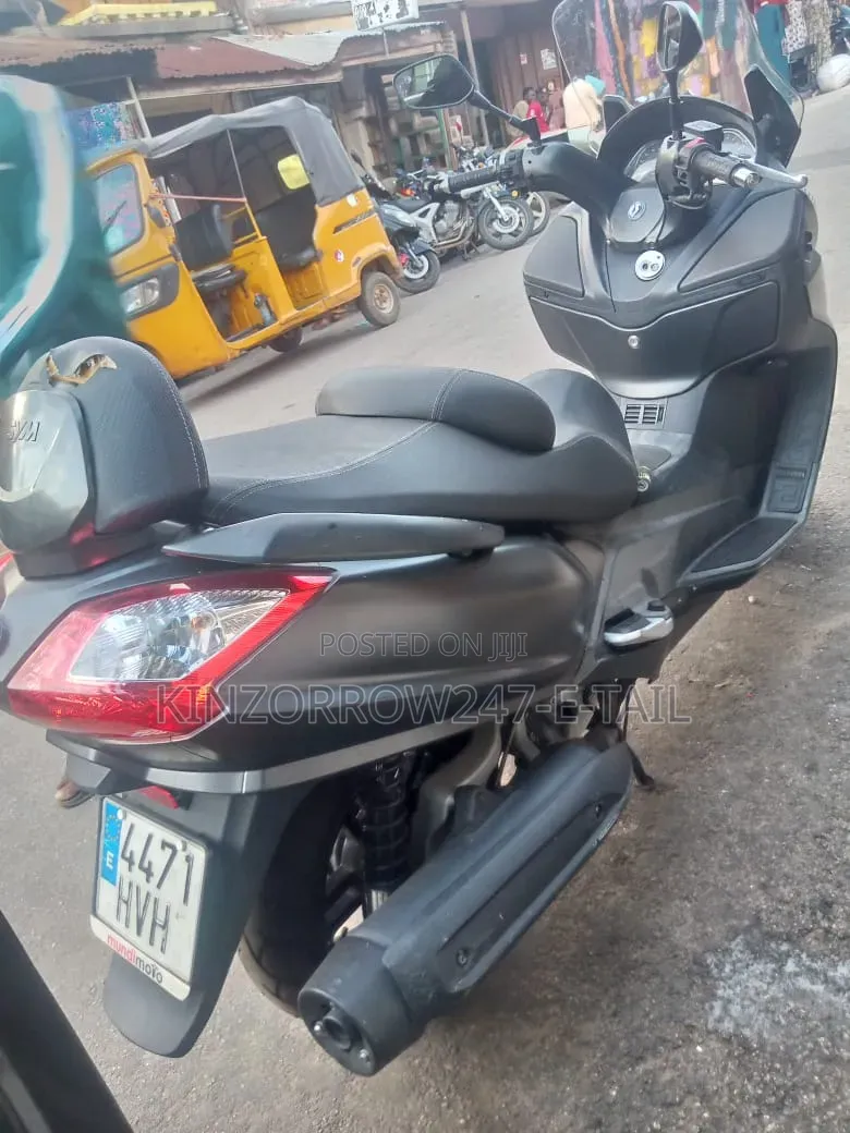 SYM Maxsym 2024 Black