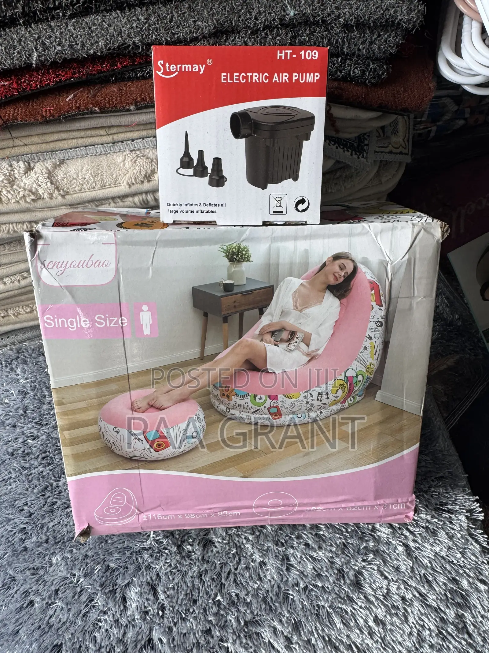 Style Meets Function ;Inflatable Sofa Chairs