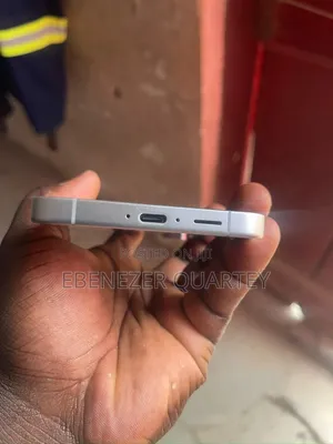Samsung Galaxy S24 FE 128 GB