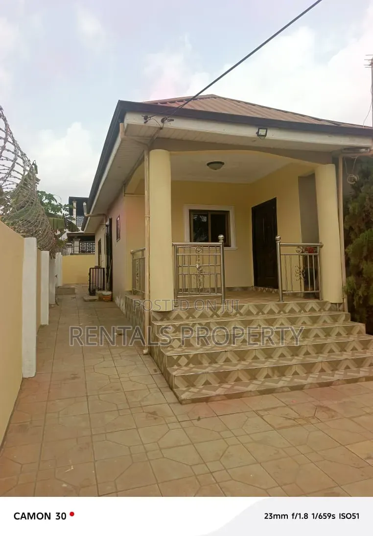 3bdrm House in Amrahia for sale