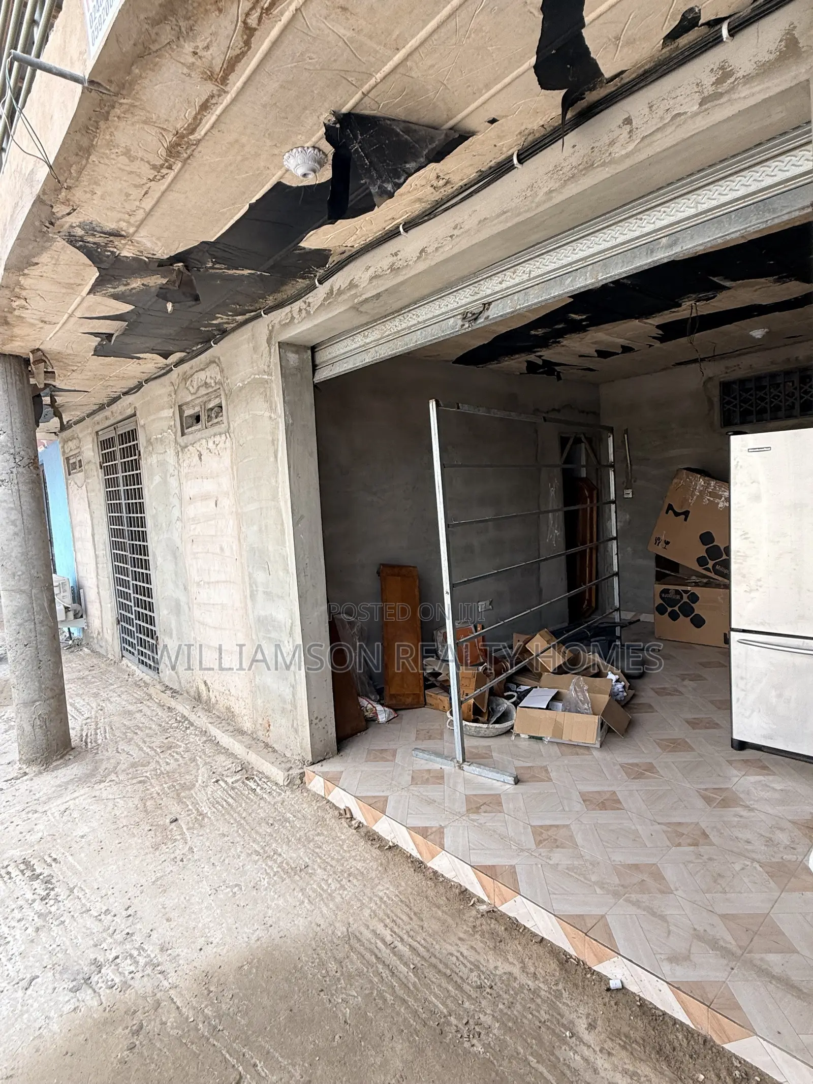 Fresh/Spacious Shop/Store/Warehouse/Office Space/Showroom at Spintex