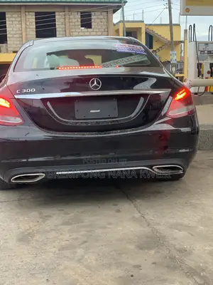 Mercedes-Benz C300 2018 Black