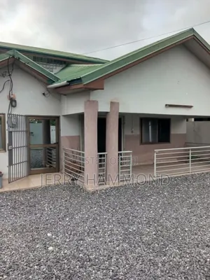 3bdrm Apartment in Teshie  Bushroad, New Town for rent