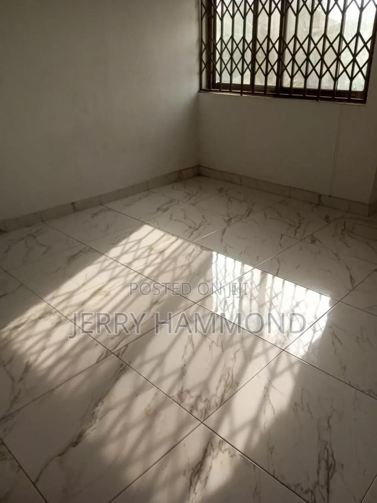 3bdrm Apartment in Teshie  Bushroad, New Town for rent