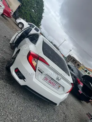 Honda Civic 2018 White