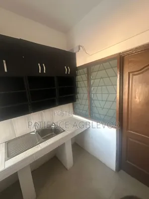 1bdrm Apartment in School Junction for rent